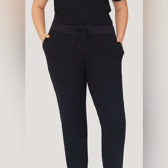 Mandala Black Women's Scrub Set - Picture 8 of 12